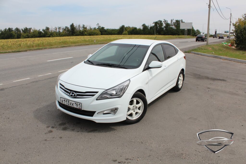 Hyundai Solaris 2016 вид спереди