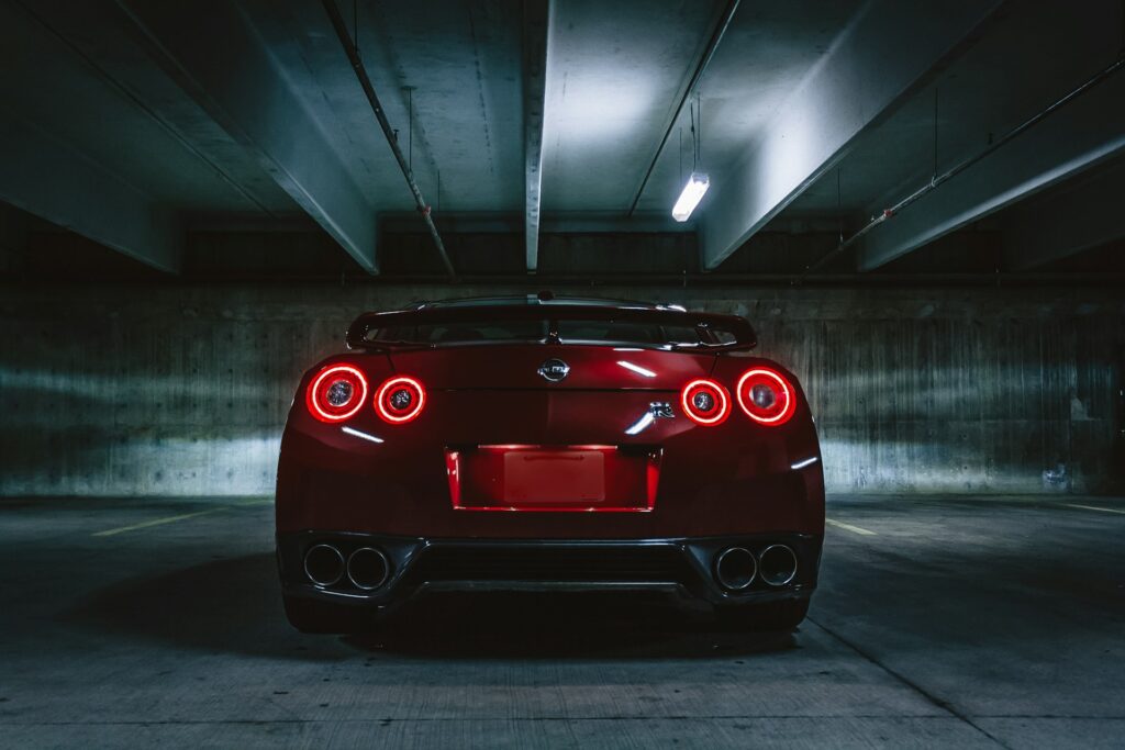 Nissan GT‑R: «Годзилла», которая не стареет