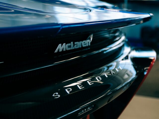 McLaren Speedtail: капля из будущего